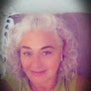 Meet your Posher, Meshia